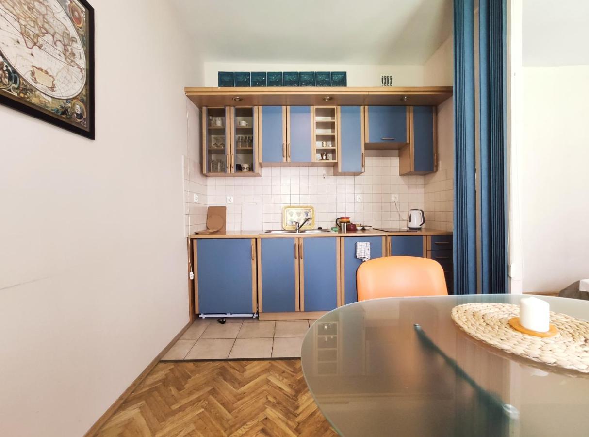 Plac Nowy 8A By Homeprime Krasków Eksteriør bilde
